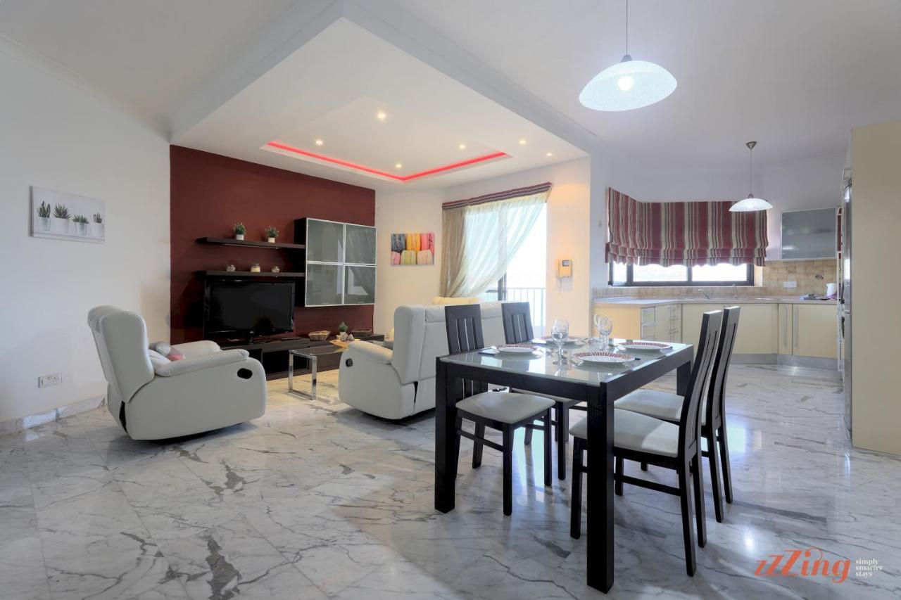 Beachfront 2 Bedroom Holiday Home Is-Sellum Экстерьер фото
